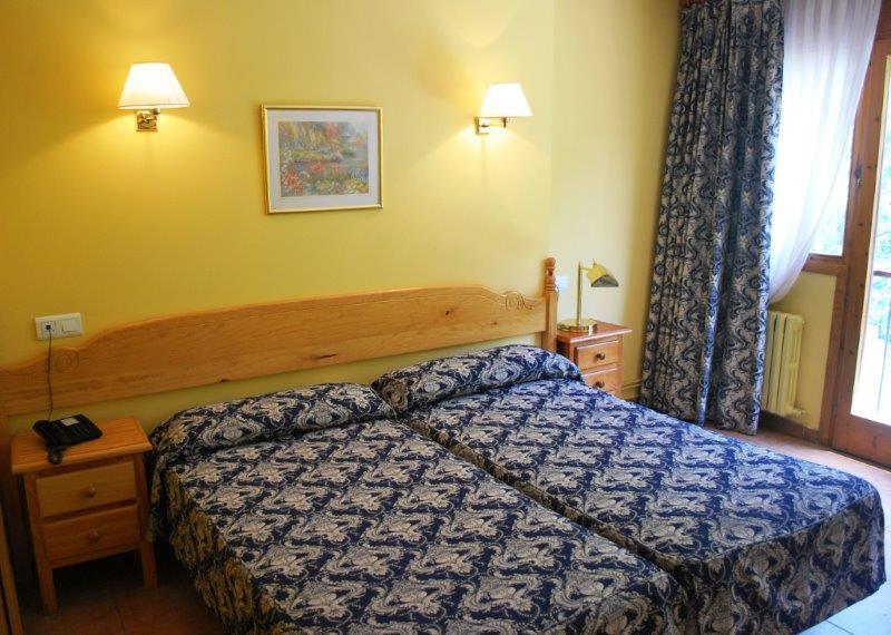 Hotel Antic La Cortinada ภายนอก รูปภาพ