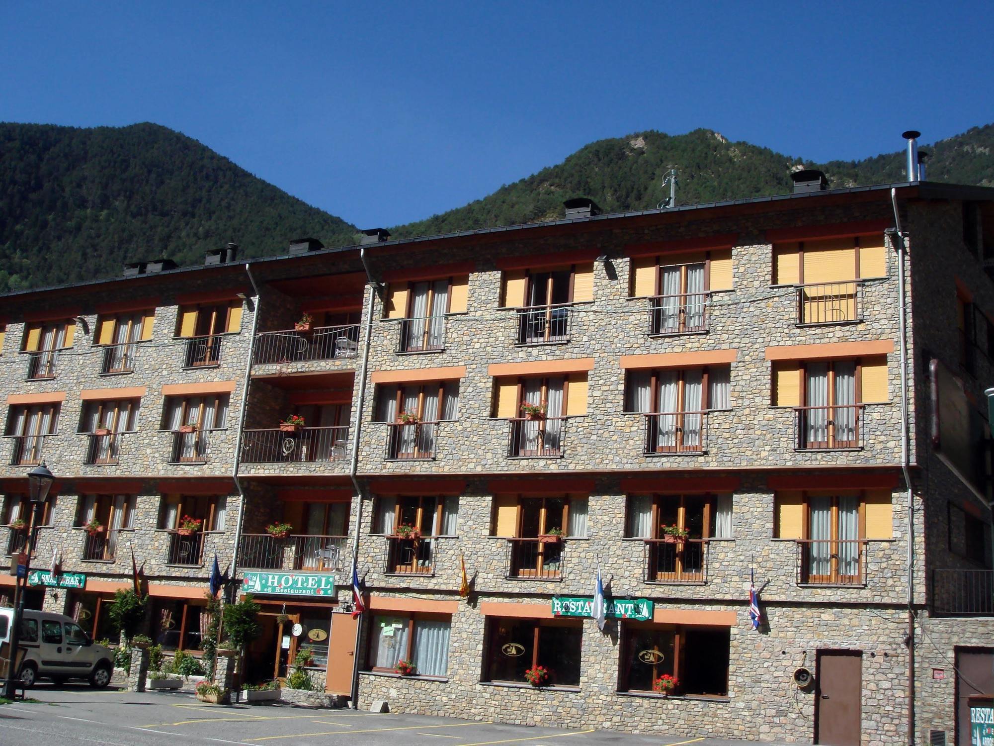 Hotel Antic La Cortinada ภายนอก รูปภาพ